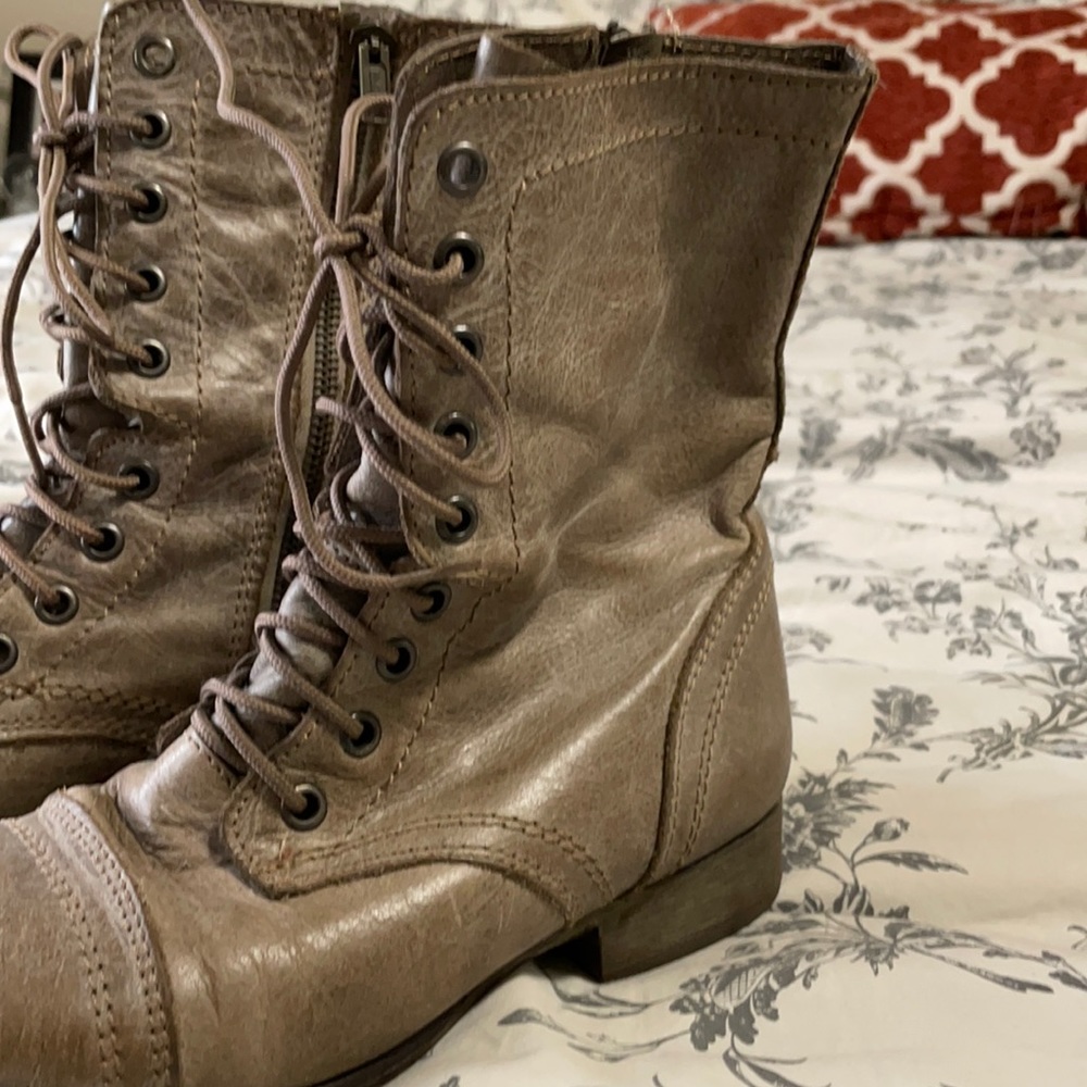 Steve Madden Troopa Boot Sz 6.5